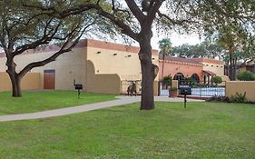 Days Inn By Wyndham Uvalde